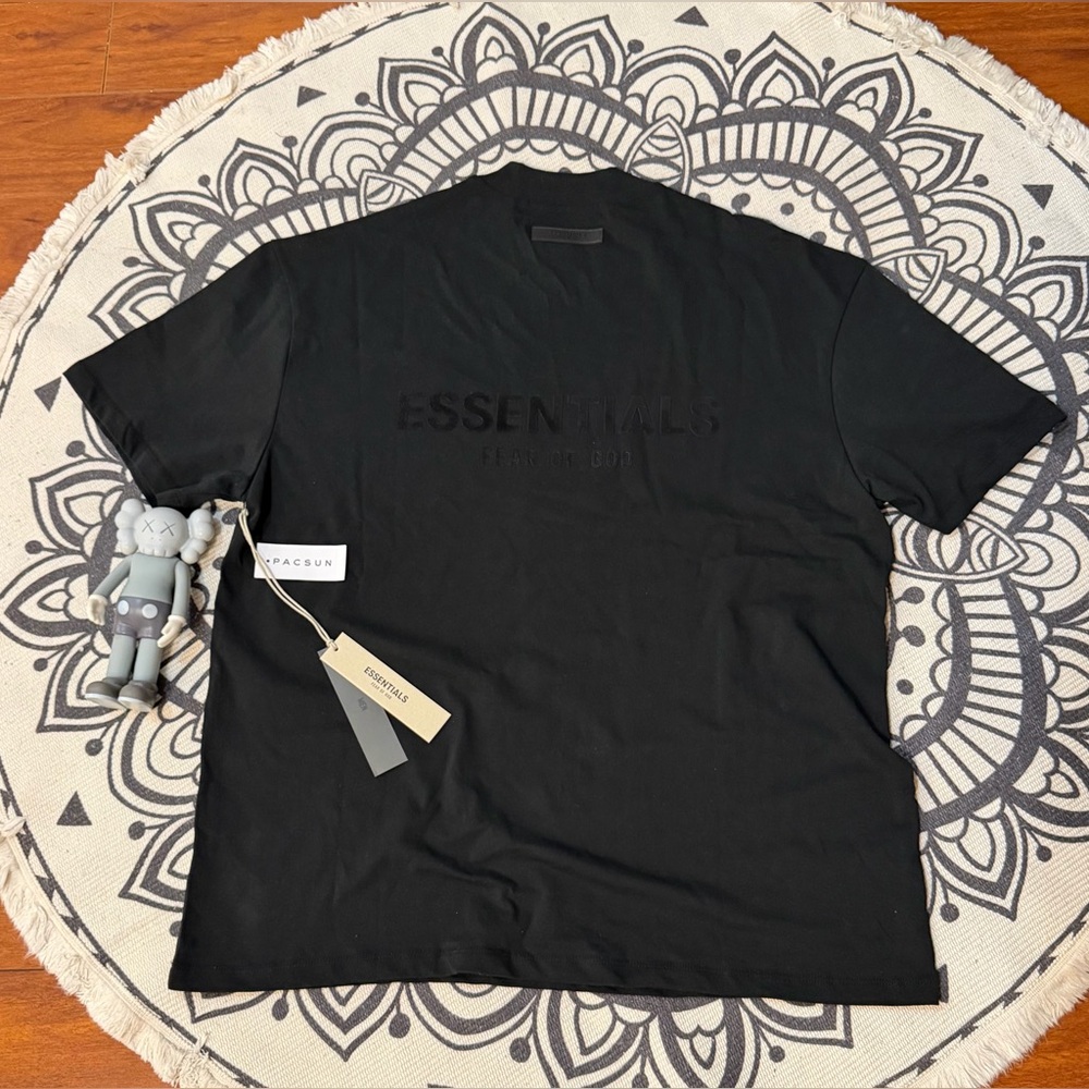 Fear of God Essentials (ss22)